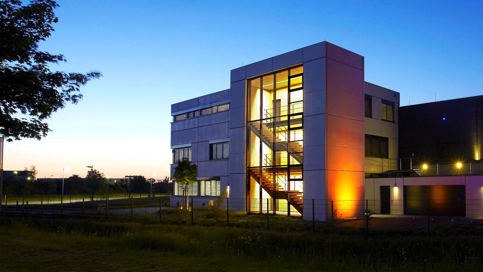 aixFOAM soundproofing - The state-of-the-art production building in Eschweiler, Germany