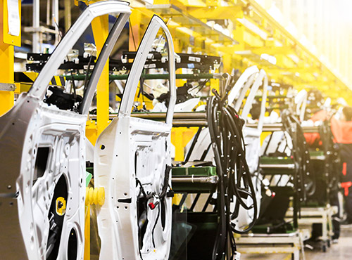 Chassis vibrations transmit noise. In vehicle production, soundproofing on the doors and other metal surfaces is important in order to prevent noise.