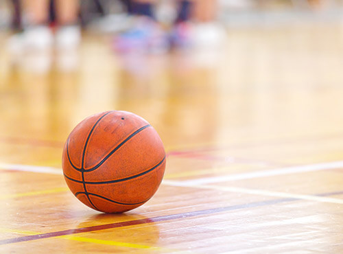 Unpleasant reverberation in sports halls Wide rooms and hard surfaces reflect sound, causing unpleasant reverberation. Sound insulation in the sports hall ensures peace.