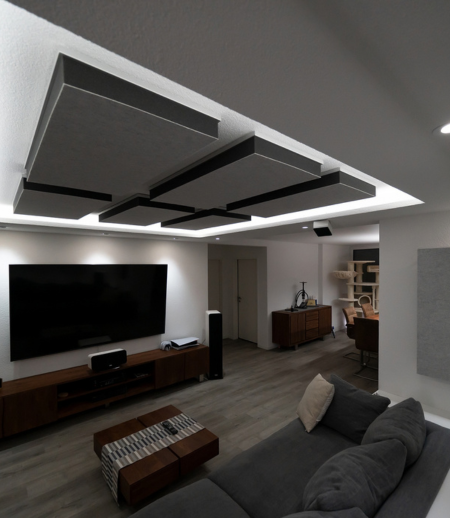 FELT Sound Absorbers on the Ceiling in a Home Cinema